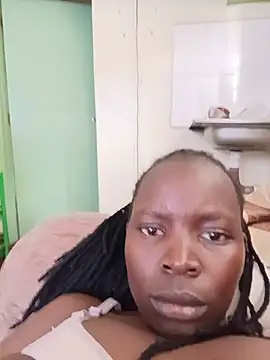 ebony_emmah live cam on StripChat