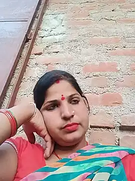 Joohi_Chawla143 live cam on StripChat