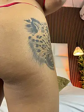 Nathali-jones live cam on StripChat