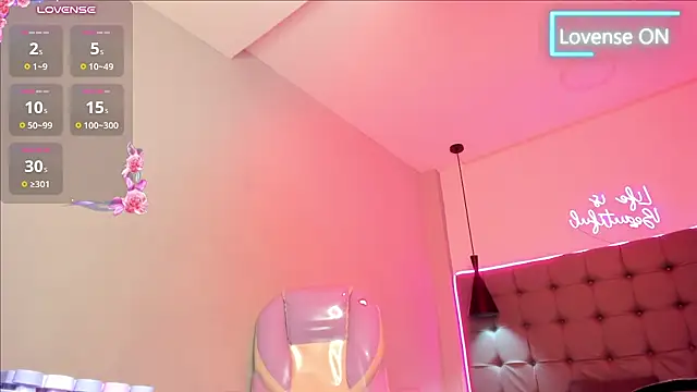 scarletcherry18