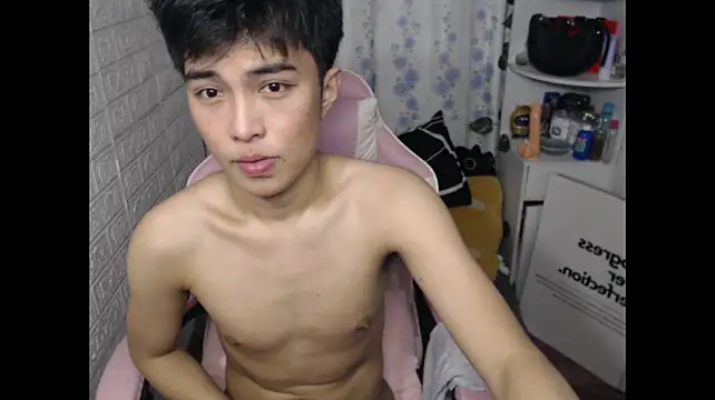 _peachyboyyy