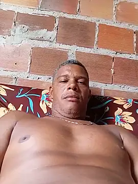 edisantos on Stripchat