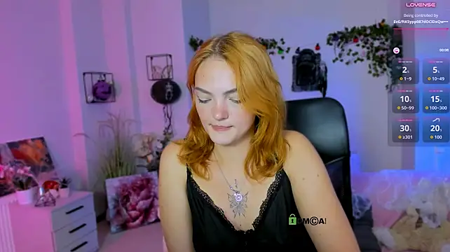 melody_sky_ webcam