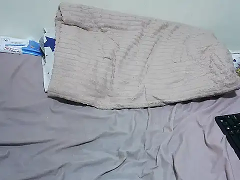 PRITTY-LATASHA anal dildo show
