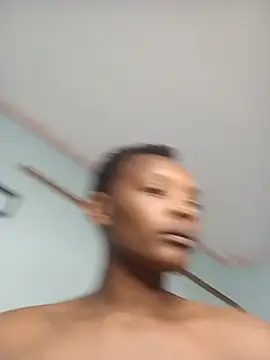 Petite_Lola8
