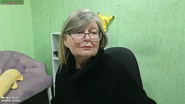 Pippa_Pebble live cam on StripChat