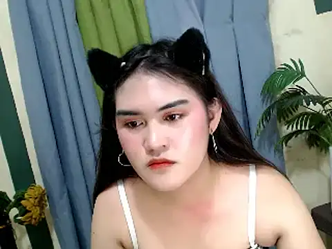 ASIANhotKHRIXZY live cam on StripChat