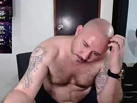 Osobrandon567 live cam on StripChat