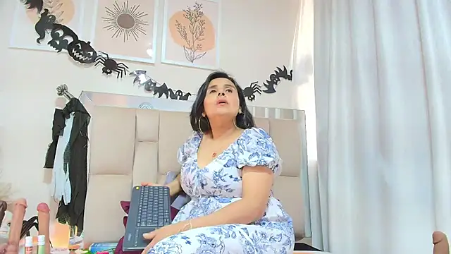 _Marcela__ live cam on StripChat