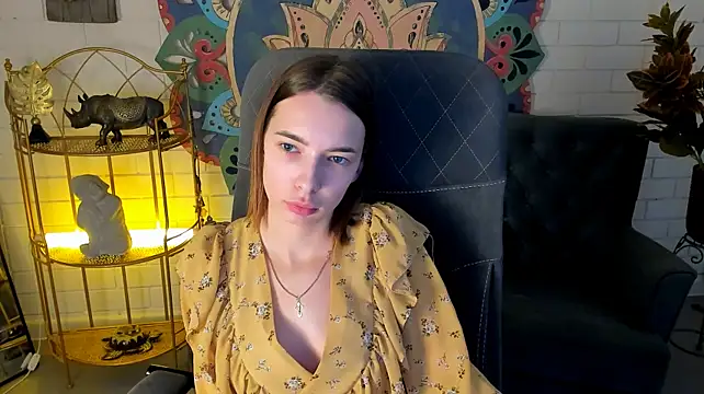 ElzaMadison