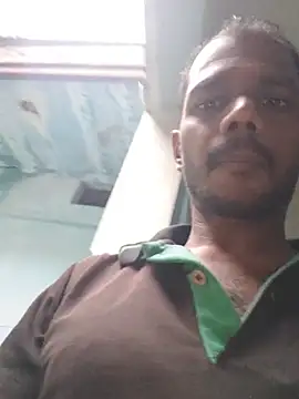 daddyishere-19 live cam preview