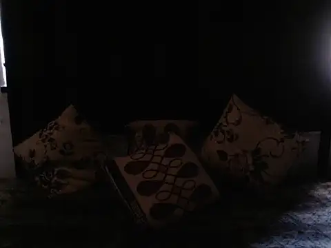 DarkBella20