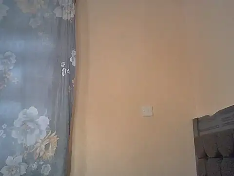 goldenpixie's live room