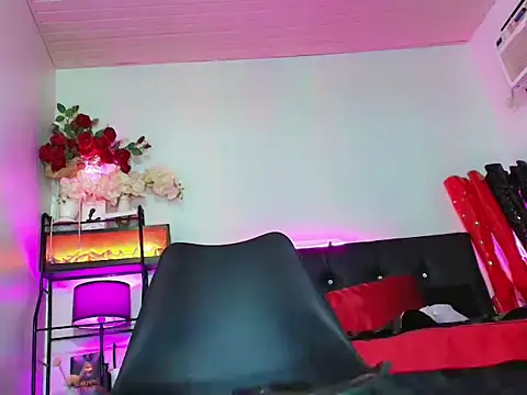 JadeScarlet_LoveLace