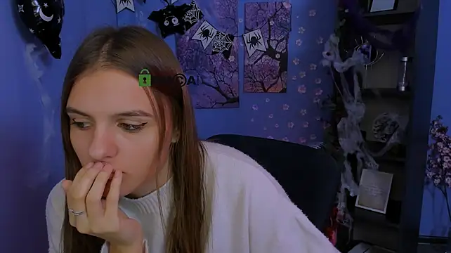 lisa_dark_