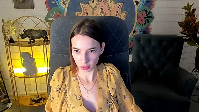 ElzaMadison