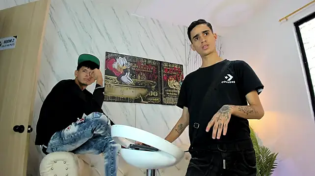 COOL_BOYS2