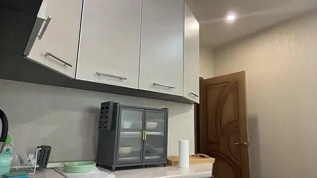 tawnaqasba's live room