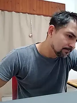 Bradd_32 webcam