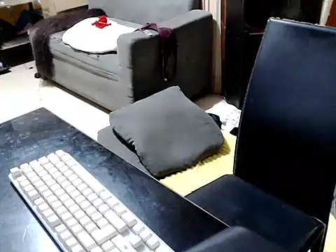 Trish_CurveCock webcam