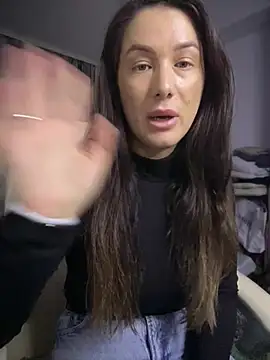 HotXMom_ live cam on StripChat