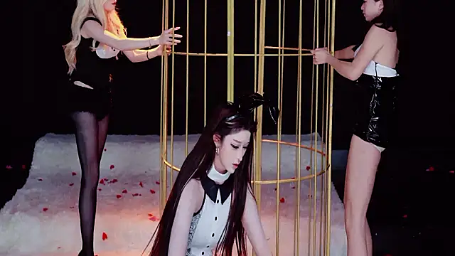 Luckygirls-339