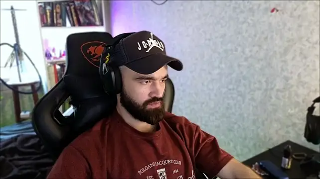 _Serious_Man live sex cam