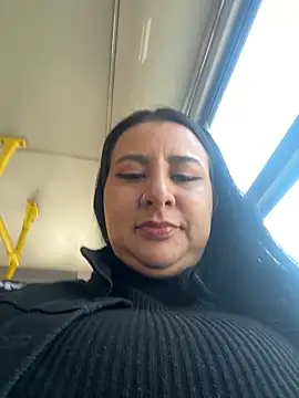 Abril_Luv live cam preview