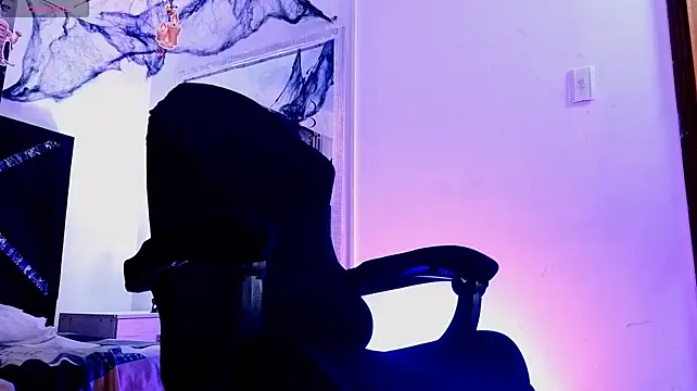 3MPI7ERNO live cam on StripChat