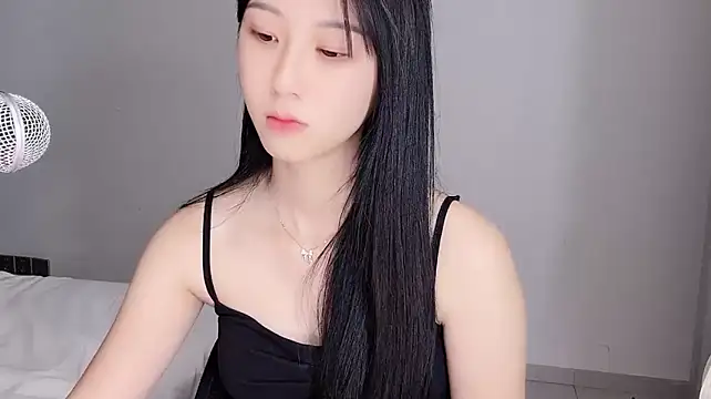U_uu9968 live cam on StripChat