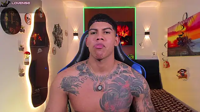 Damian_latinxxx on Stripchat