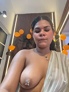 yaazhinii