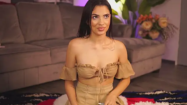 melisalaurent (F teen) - Oil Ass🫦😈