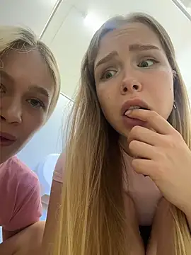 Liza_risky webcam