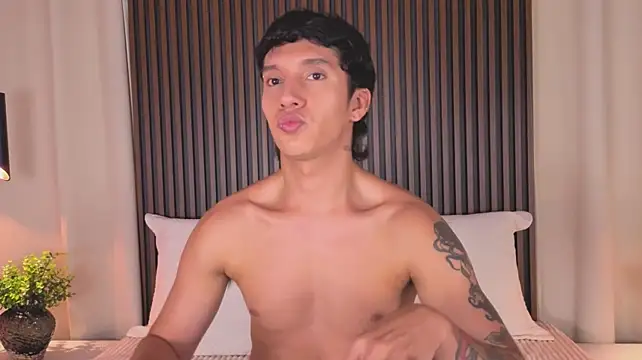 JacoboSwam live sex cam
