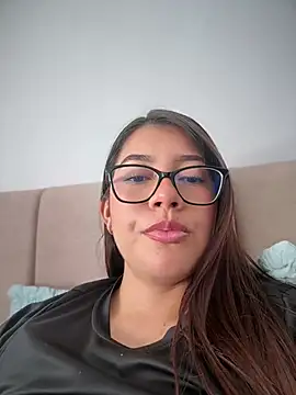 saracalderon (F young) - I RIDE TORSO SO HARD 🍑🍑🍑🍑