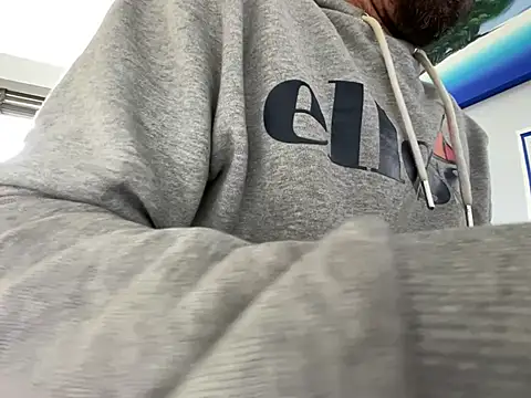 Luckyenglishmanx webcam