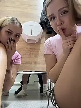 Liza_risky webcam