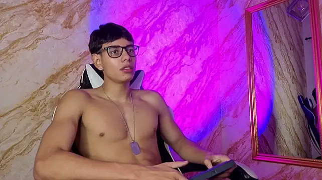 Jack_williams live cam on StripChat