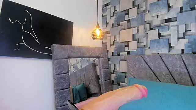 angel_dthroatt