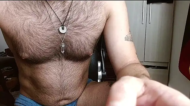 DominanThewolff live cam preview