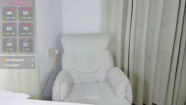 Xiaowen-66 live cam on StripChat