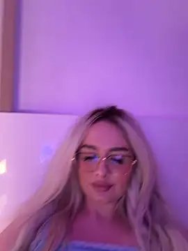 mollyxxx (F young) - Cum&squirt(LT get whatsapp or control