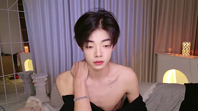 xiaozeouba (M twink) - 听话照做
