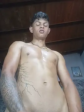 God_Eros_23cm