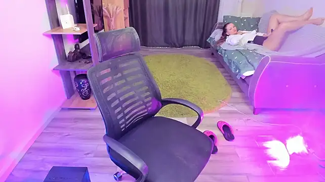 Rose-Baby live cam on StripChat
