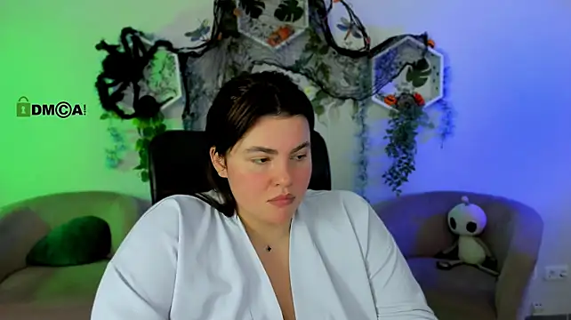 ketty_shy live cam on StripChat
