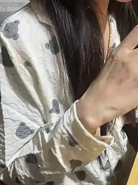 Mina048