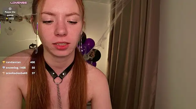 sabelle (F teen) - spank the ass 5 times