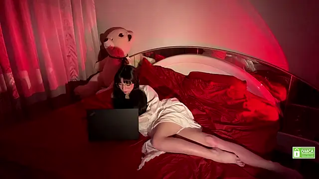 Rina_Klay webcam
